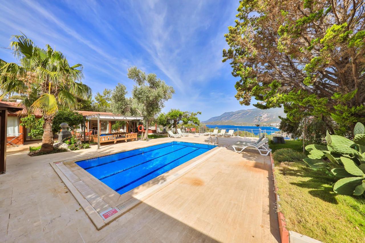 Dundar -